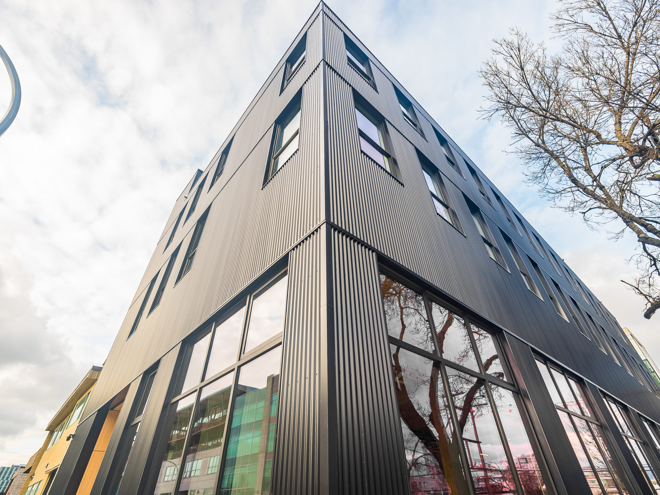 Man 6 Mass Timber office building in Vancouver - Kalesnikoff Mass Timber